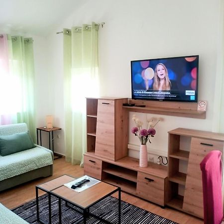 Apartmani Alma Пула Екстер'єр фото