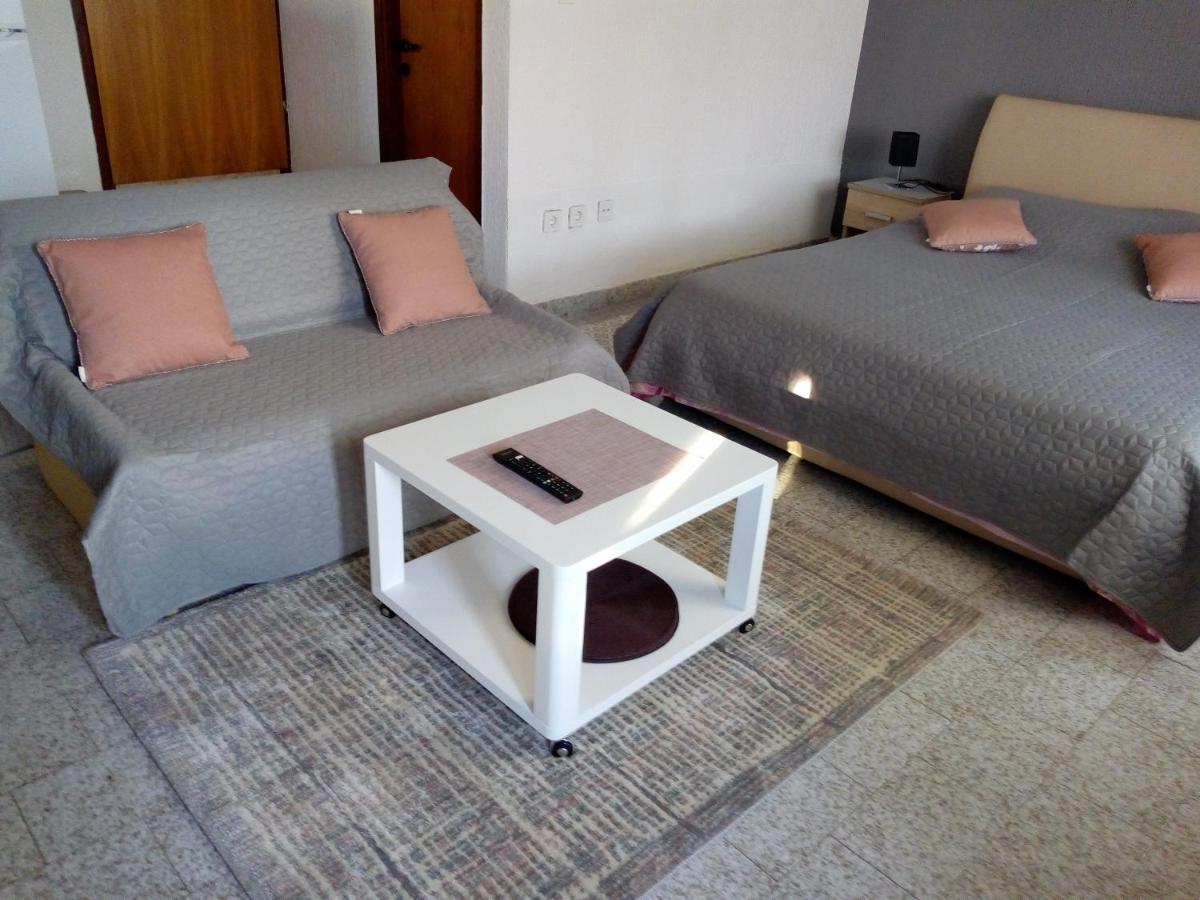 Apartmani Alma Пула Екстер'єр фото