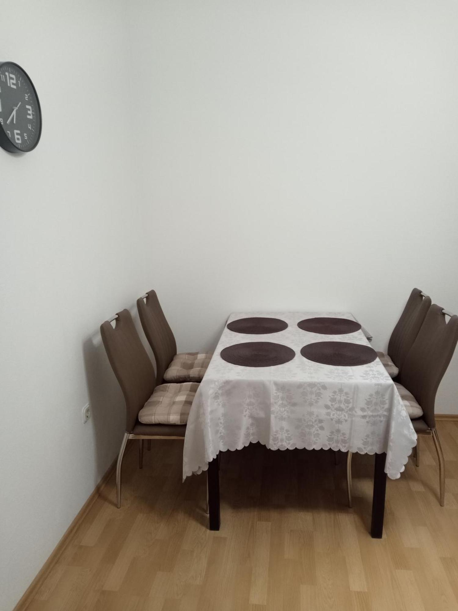 Apartmani Alma Пула Екстер'єр фото